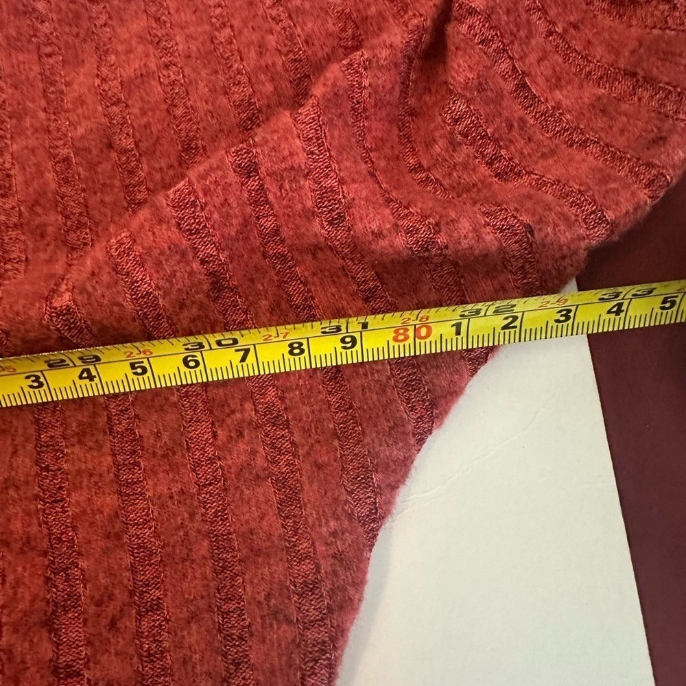 Women's Off-the-Shoulder Sweater Top NWT. 4X - Picture 12 of 13